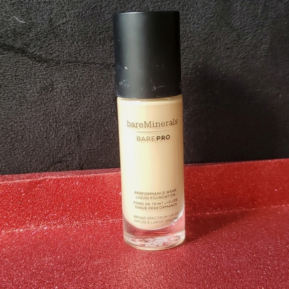 BareMinerals barepro liquid Foundation